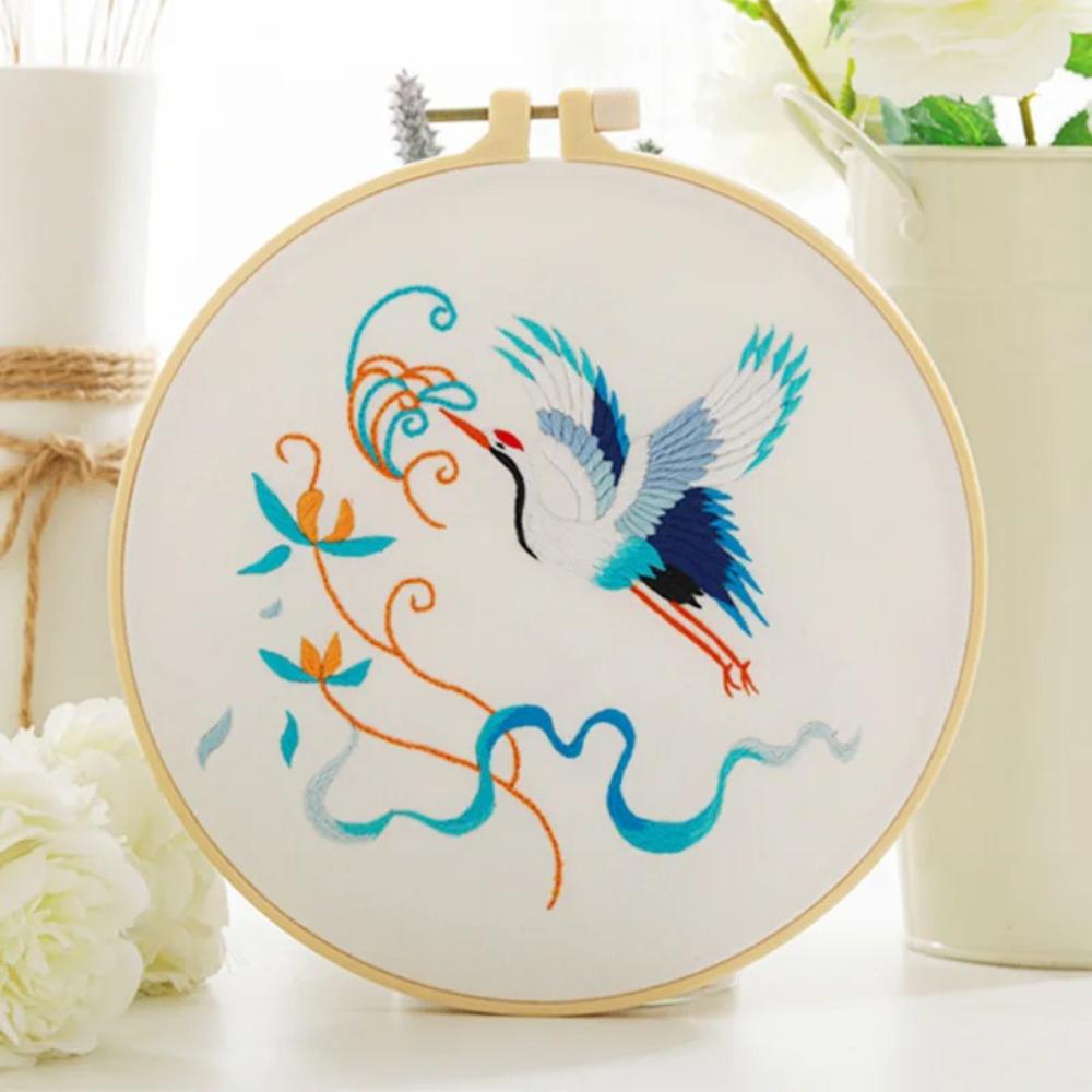 Chinesischer Stil Blumen Vögel Handbestickung Materialpaket Kreuzstich Druckstoff Rahmen Fäden Stickrahmen 20cm