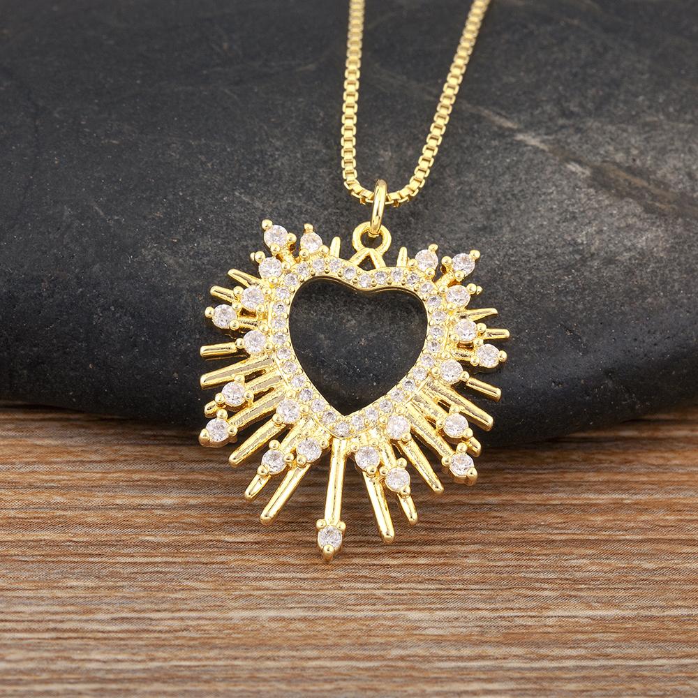 Nidin Light Luxury Trendy Heart Shape Hollow Design Charm Pendant Necklace For Women Men Sparkling Zircon Chain Jewelry Gifts