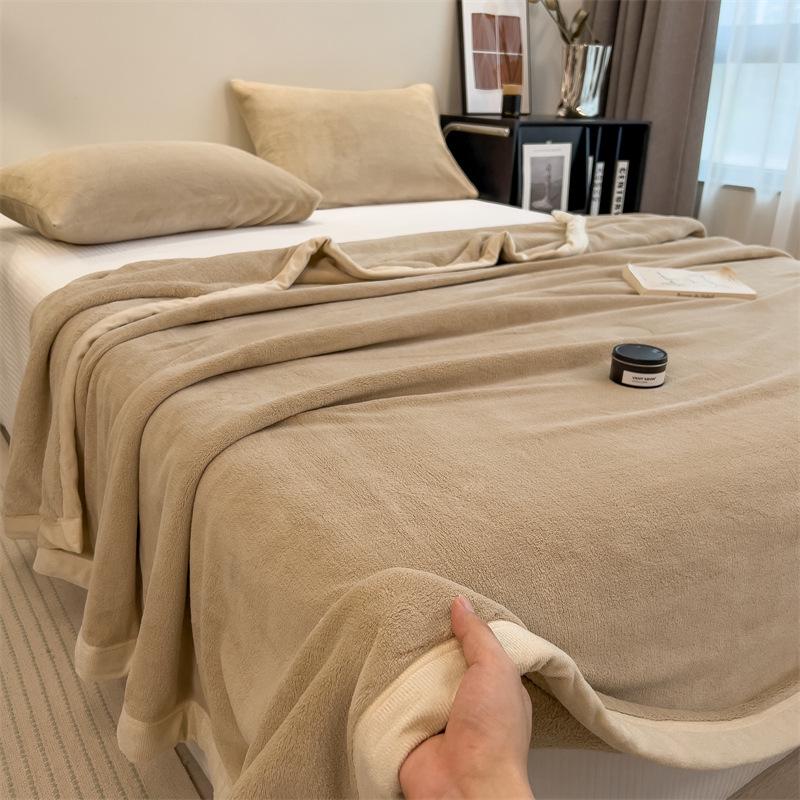 Single Piece Thickened Velvet Flannel Bed Sheet - Warm Autumn/Winter Coral Fleece Duvet Cover & Blanket