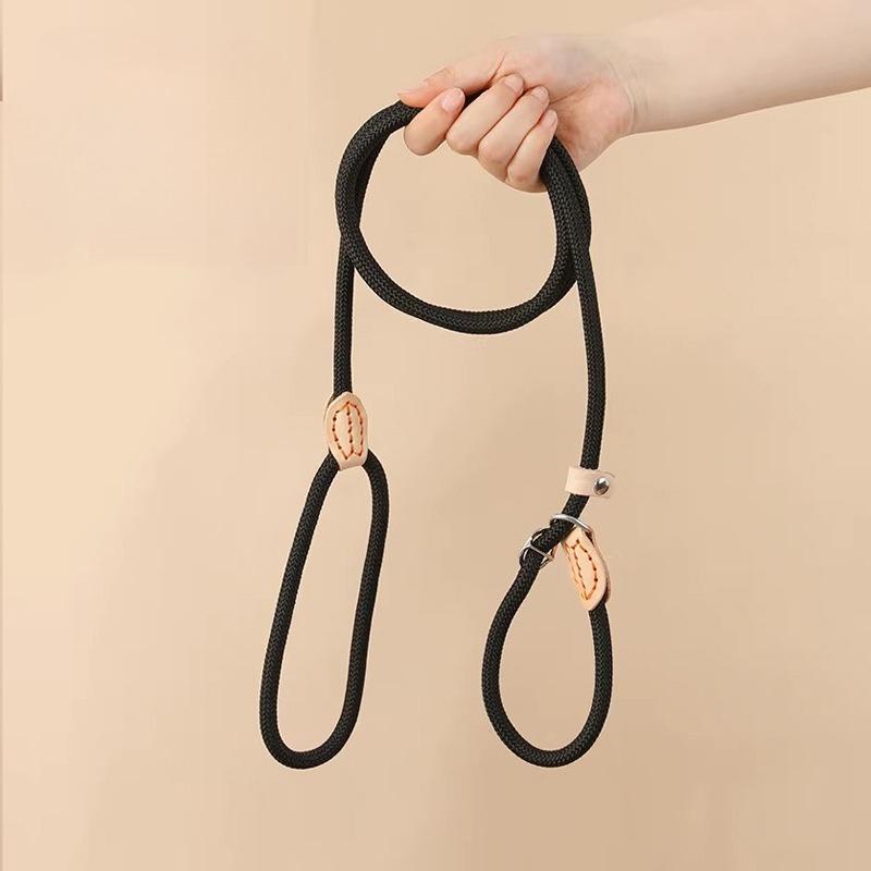 

Dog Rope Anti-explosion Rush P Chain Walking Dog Leash Anti-break Free Dog Chain Medium and Large Dog Anti-explosion Rush Leash Dog Rope 1.5*0.6CM