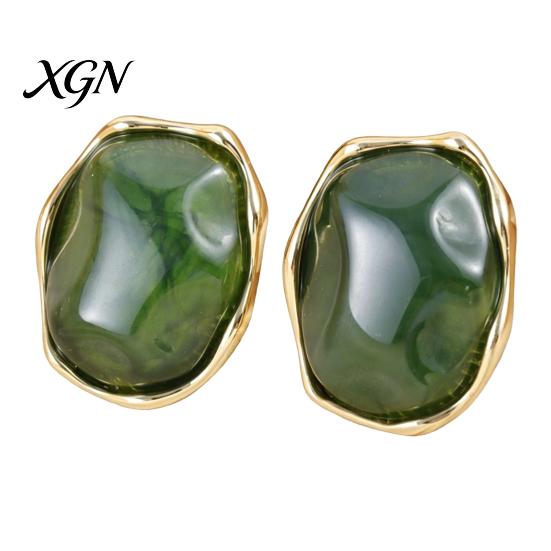 Gift for Her on Birthday 1 Pair Natural Healing Stone Stud Earrings Women, Gold Lightweight Daily Wear Plated Oval Resin Earrings, Faux Crystal