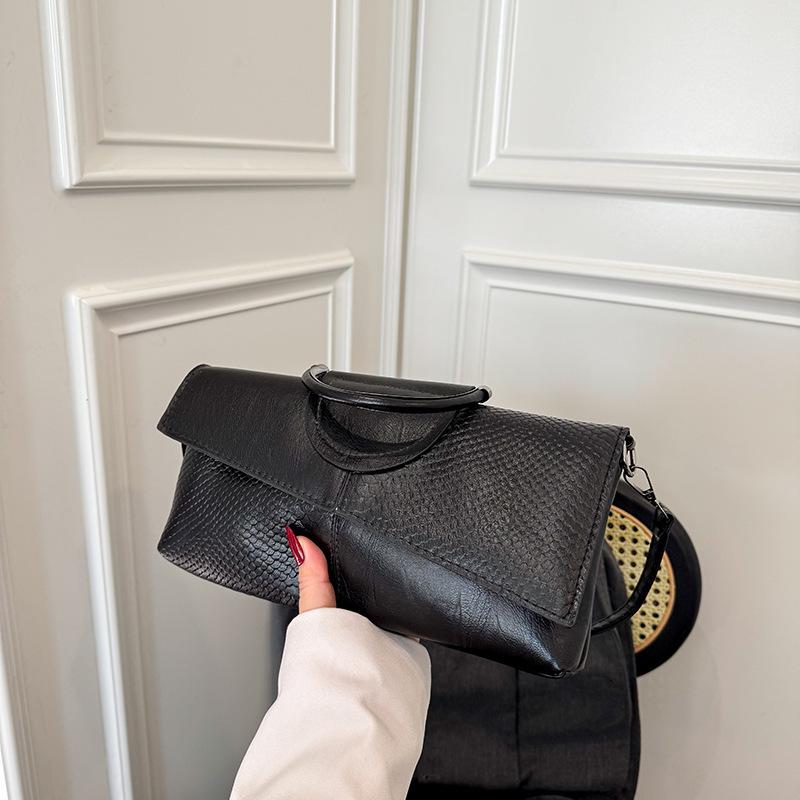 

2026 New Crocodile Texture Large Capacity Solid Color Top Handle Hobo Shoulder Bag Women Fashi Handbag чёрный