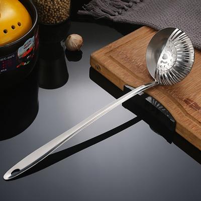 Mestolo per Zuppa e Schiumarola in Acciaio Inossidabile Staccabile per Hot Pot Manico Lungo Ergonomico Resistente alla Ruggine Utensile da Cucina Essenziale