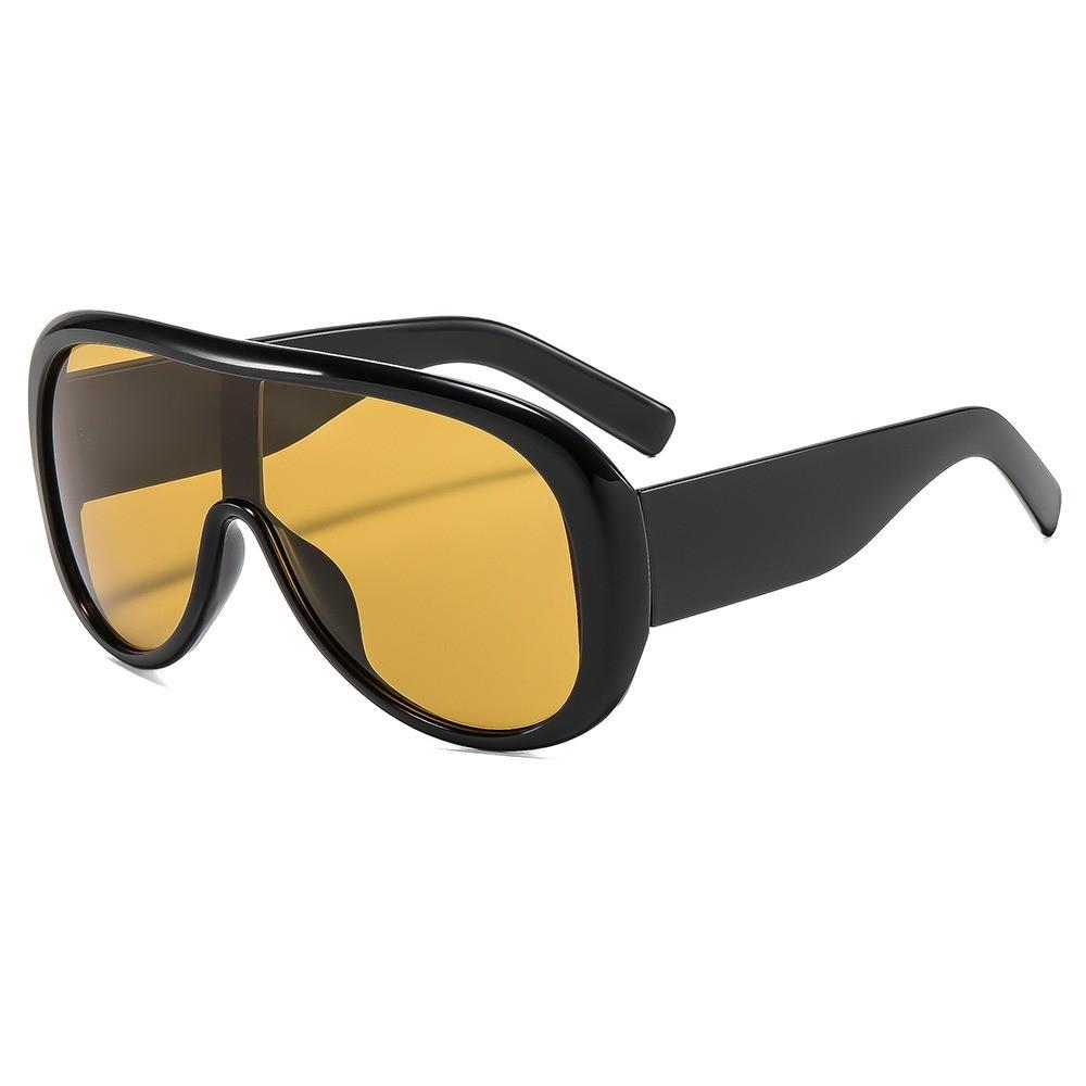 

Stylish Oversized Sunglasses With Leopard Frame And For Women And Men For Travel And Outdoor Activities Black Yellow