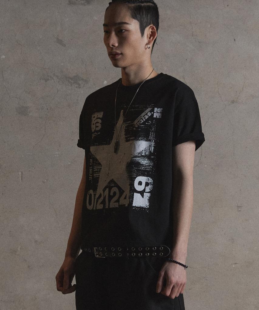 Garter Gallery Vintage Star T-Shirts_Black