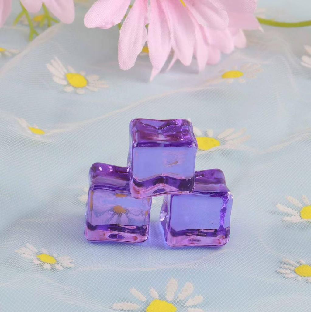 Trendy Simulation Transparent Colored Ice Cube Phone Case Keychain with Crushed Ice DIY Micro Landscape Decor