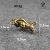 Retro Copper Animal Home Decor Brass Wall Street Bull Figurines Sculpture Car Keychain Pendant Accessories Cow Statue Desk Decor
