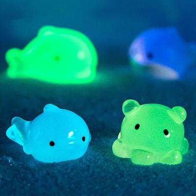 Micro Paisagem Criativa Bonito Fluorescente Baleia Polvo Animal Marinho Diy Acessórios Decorativos Resina Trinket