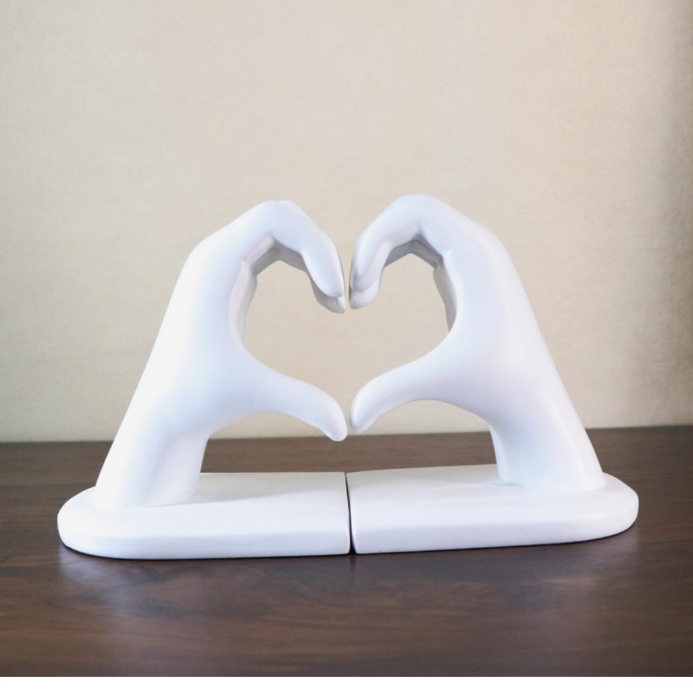 Creative Resin Heart-shaped Gesture Sculpture Desktop Non-slip Bookend Home Office Shelf Book Ends Stand Holder Decorative