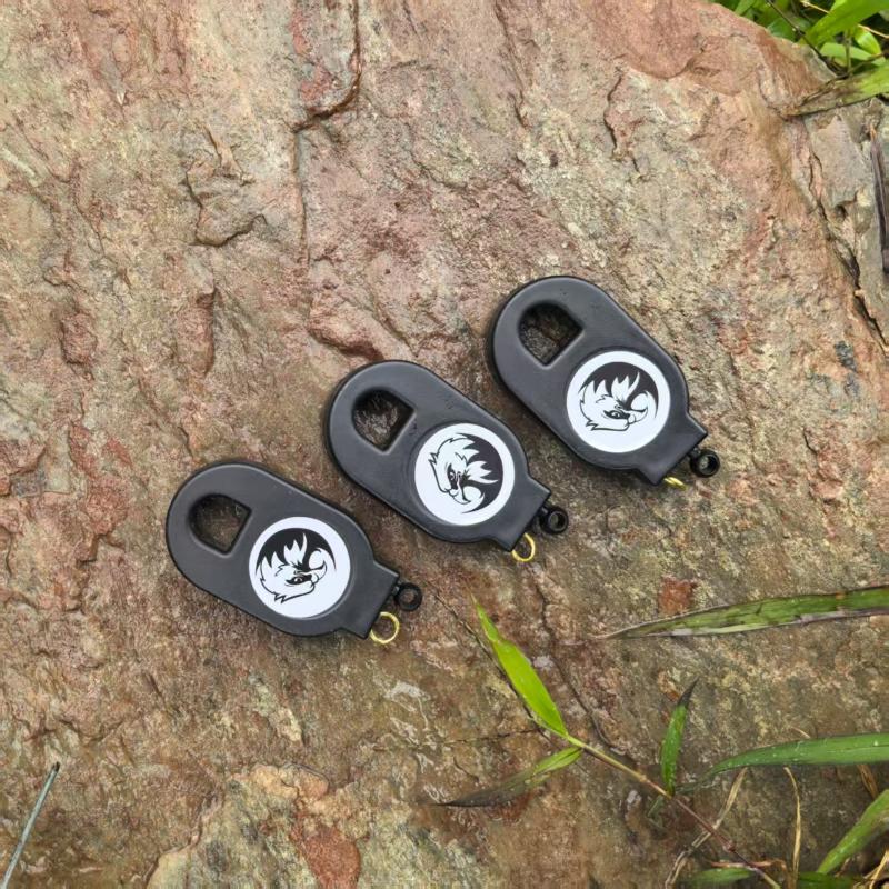 Multi Functional Outdoor Hunting Rebound Controllable Keychain Quick Setting Clip Suitable For Capturing Chickens And Ducks