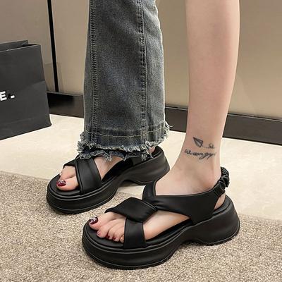 Sandals Women's Summer 2025 New Muffin Platform Small Beach Shoes High-end French with Skirt Roman Shoes