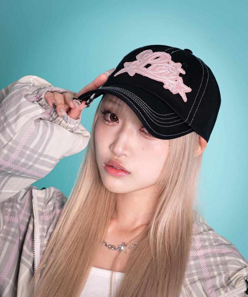 WEGO Dámská kšiltovka s aplikací s logem v distressed stylu, velikost F, černá