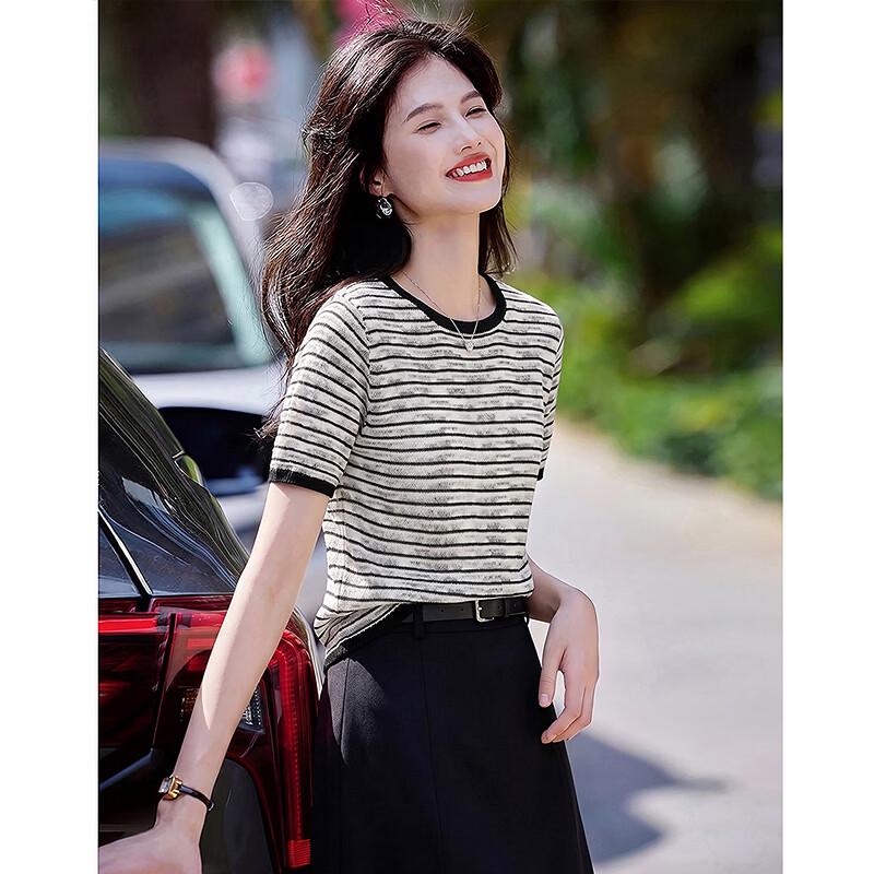 Elegant Striped Short Sleeve Knit Top