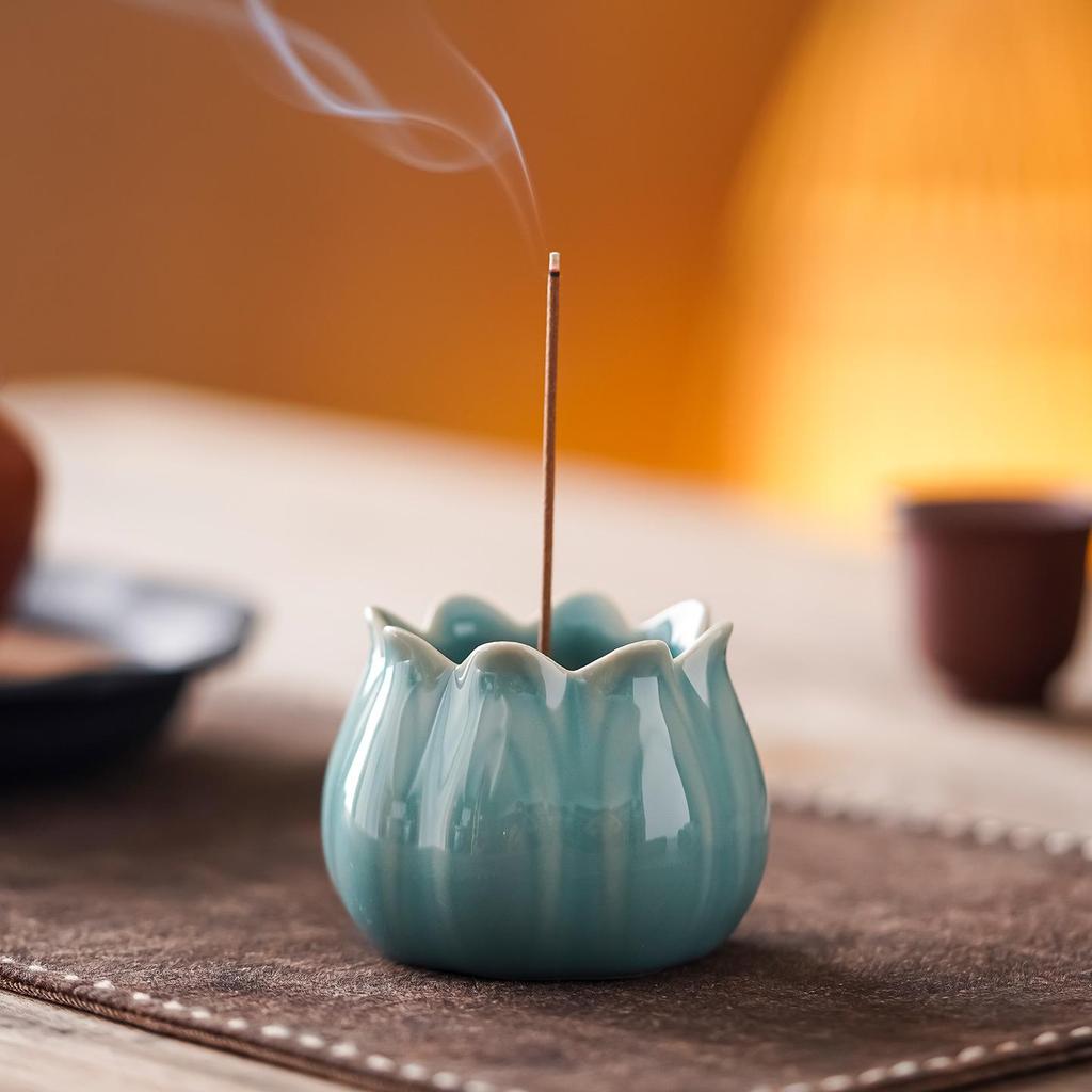 Nine-Hole Metal and Ceramic Petal Incense Holder - Vertical Stand for Indoor Use