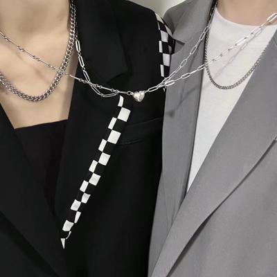 Love Phase Sucking Titanium Steel Men and Women Double -layer Trend Lover Festival Couple Necklace