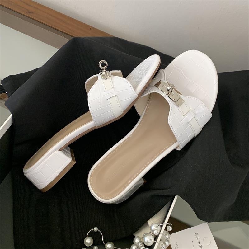 Miting Thick-Heeled Slippers Women S Summer Open-Toed High-Heeled One-Word Slippers Outer Wear Splicing Metal Buckle Slippers 35