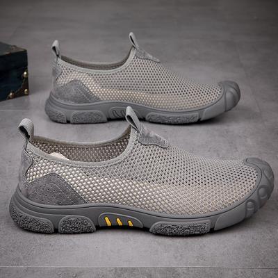 Fashion 2025 Summer Men Sandals Outdoor Soft Bottom Breathable Sandals Fashion Antiskid Beach Roman Shoes Flat Designer Walking Shoes