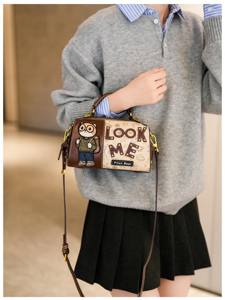 Versatile Women's Boston Retro Crossbody Single Shoulder Handbag