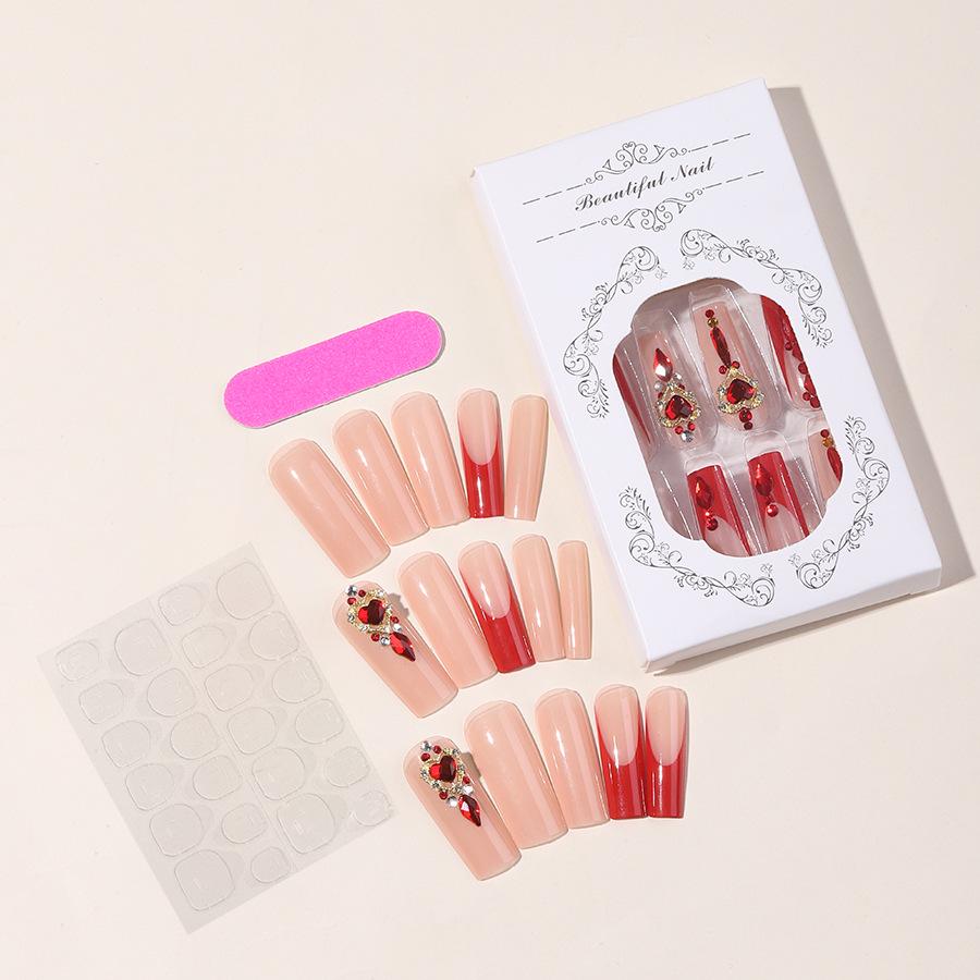 

Градиентные типсы-бабочки, накладные, с красными стразами и съемными удлинителями