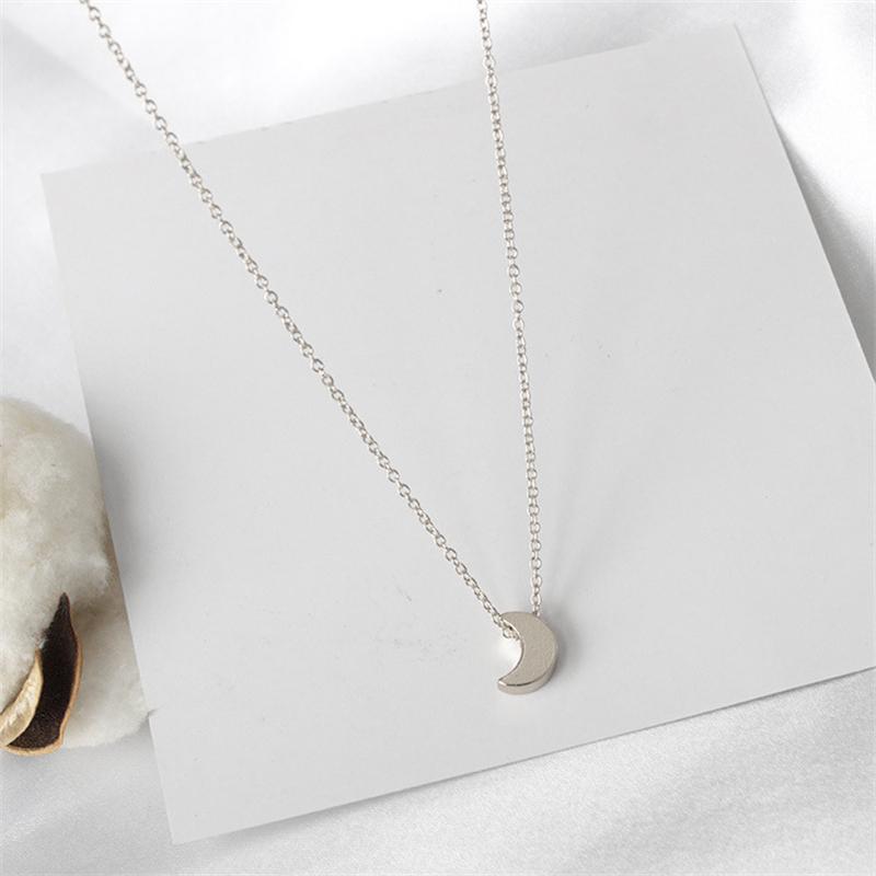 

New Rescent Moon Pendant Clavicle Necklace Minimalist Women Fashion Collares Summer Everyday Zircon Collares Bijoux медный