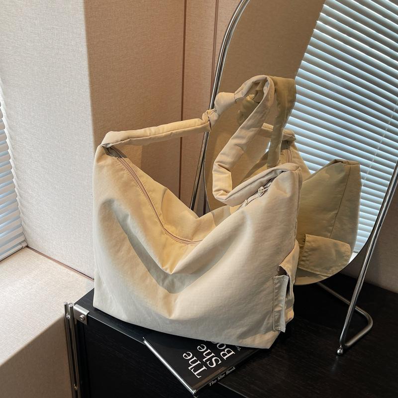 Lazy Wind Cloth Bag New Large-capacity Bag Women's Casual Shoulder Messenger Bag Class Tote Bag