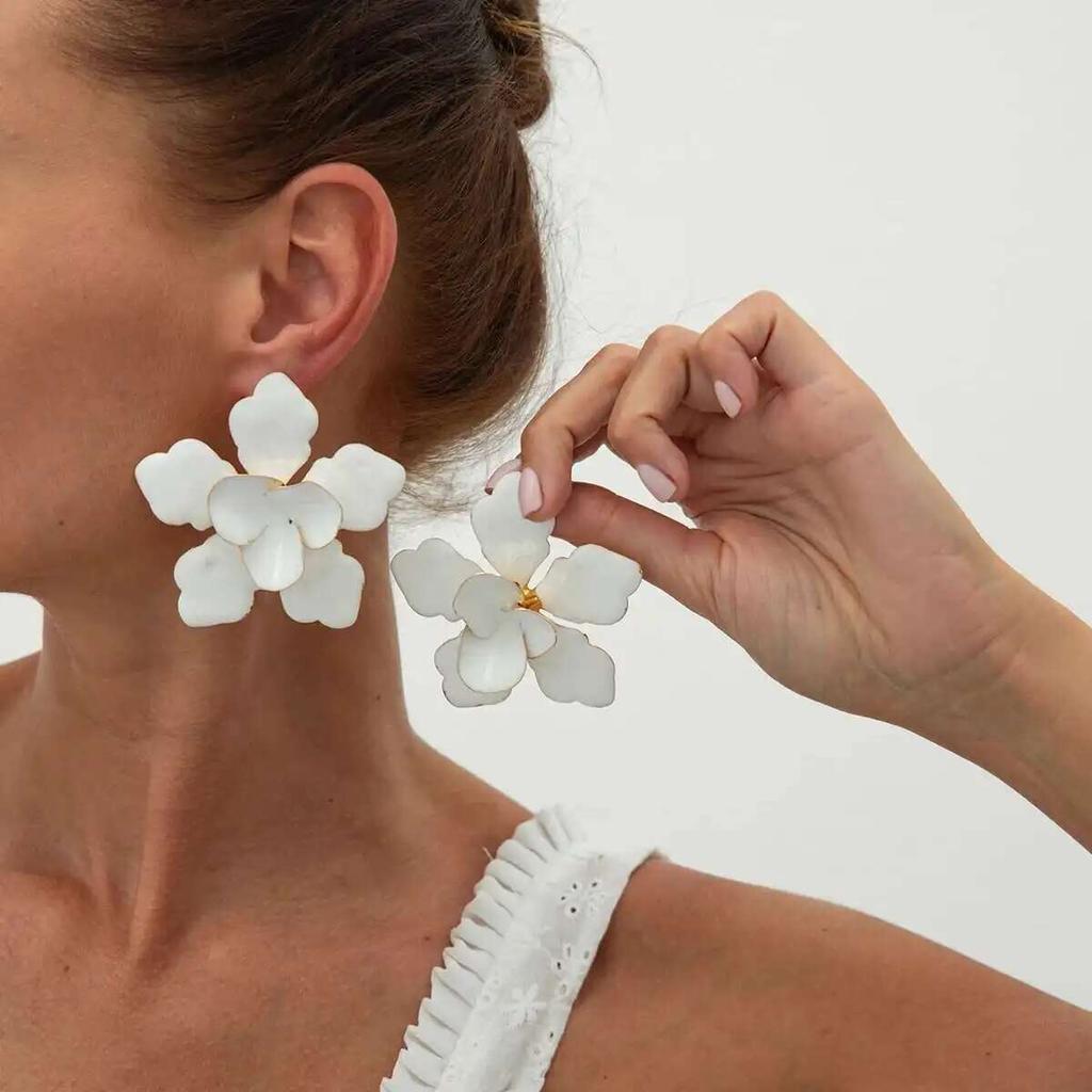 SHIXIN 6 Colors Elegant Drip Oil Big Flower Stud Earrings for Women New Trendy White Floral Earrings Female Daily Jewelry Gift