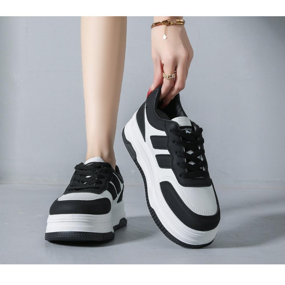Fashion White Shoes Women's Thick Soled Sports and Leisure Board Shoes