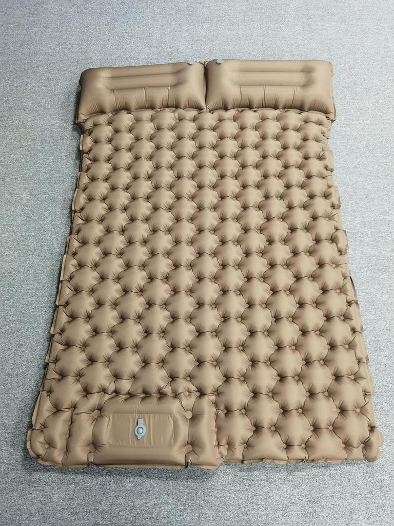 Portable Lightweight Outdoor Inflatable Camping Mattress: Moisture-Proof Air Pad for Car and Camp Use