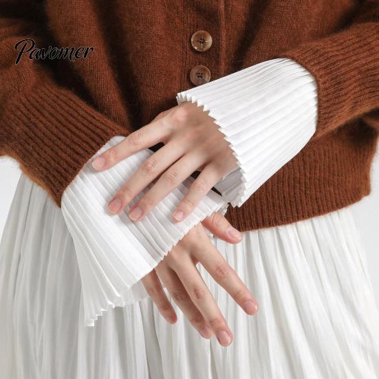 Versatile Clothing Accessories Pleated Fake Sleeve Cuffs for Women, French Style Detachable Stylish Layering Essentials Extenders with Buttons,