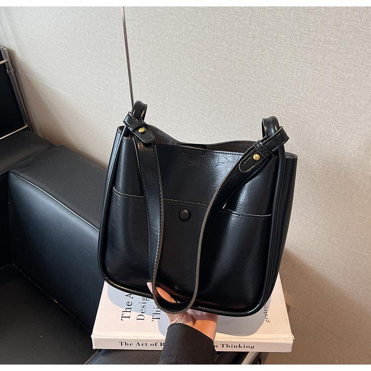 

Популярные маленькие сумки женская осень и зима ретро универсальная на плечо сумка-мессенджер сумка-ведро чёрный