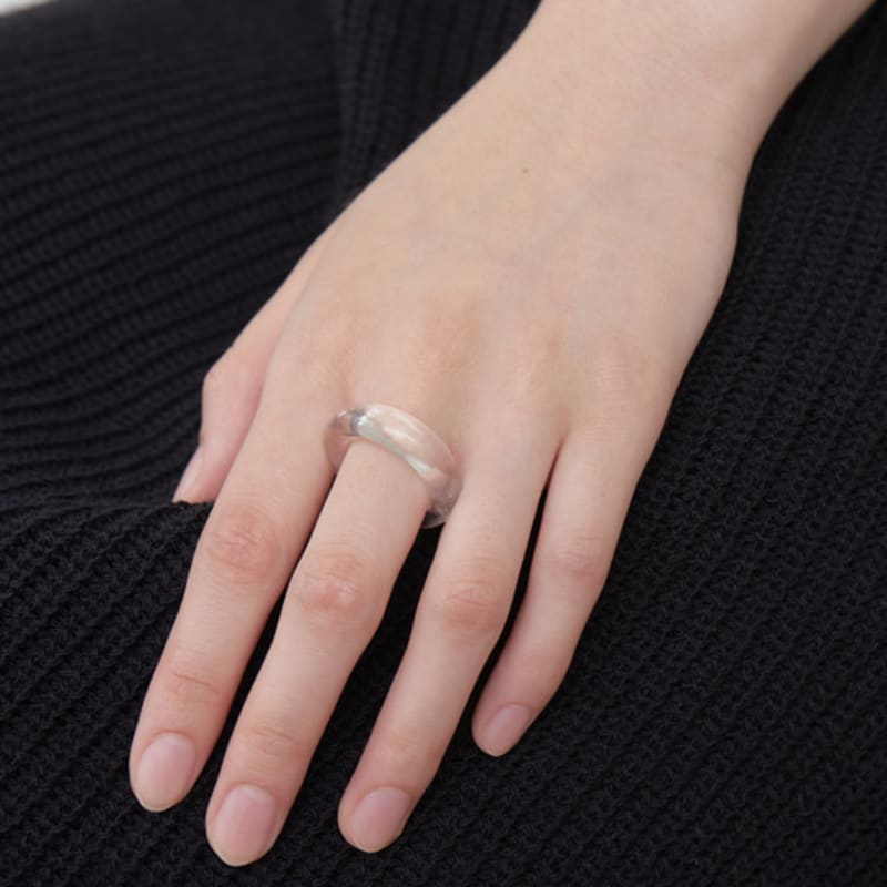 APIOH NEW UGLY GLASS RING