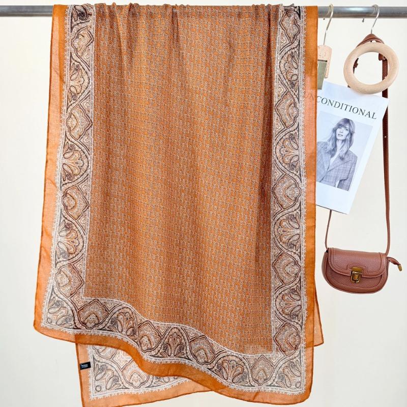 Spring and Summer Retro Long Scarf Women's Personality Design Sense Chain Printed Scarf Fashion Temperament Matching Scarf