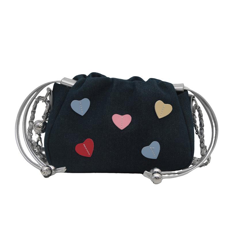 This Year, the Popular Peach Heart Drawstring Chain Small Bag Messenger Bag 2025 New Trendy Fashion Versatile Casual Bucket Bag