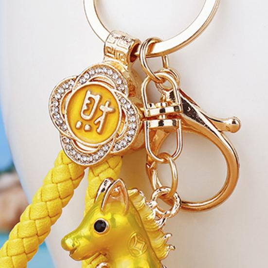 Keychain Pendant Rhinestones Inlaid Horse Design Key Chain Decorative Good Fortune Keyring Wallets Cars Backpacks Accessory