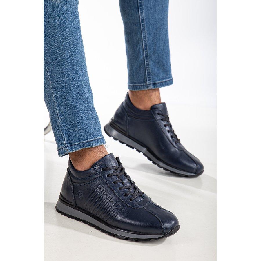 Men's Genuine Leather Casual Sports Shoes Sneakers