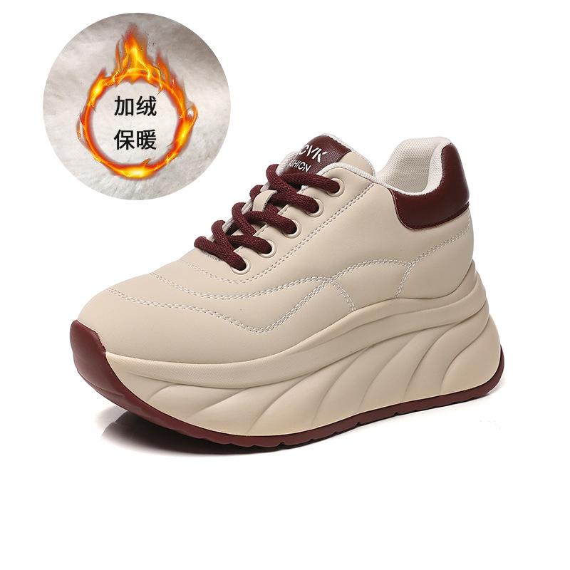 

Autumn and winter new versatile heightening soft-soled sports and leisure flat-soled women s shoes bread shoes versatile design sense 40