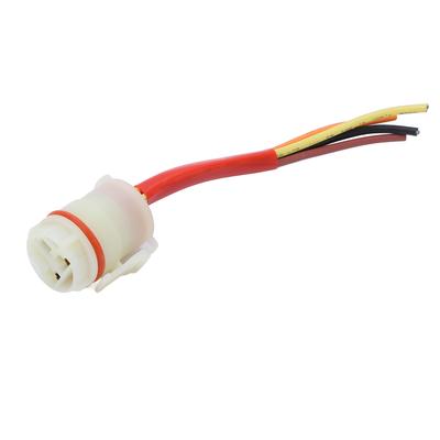 Otomobil Elektroniği Aksesuarları – Kablolar, Adaptörler ve Soketler