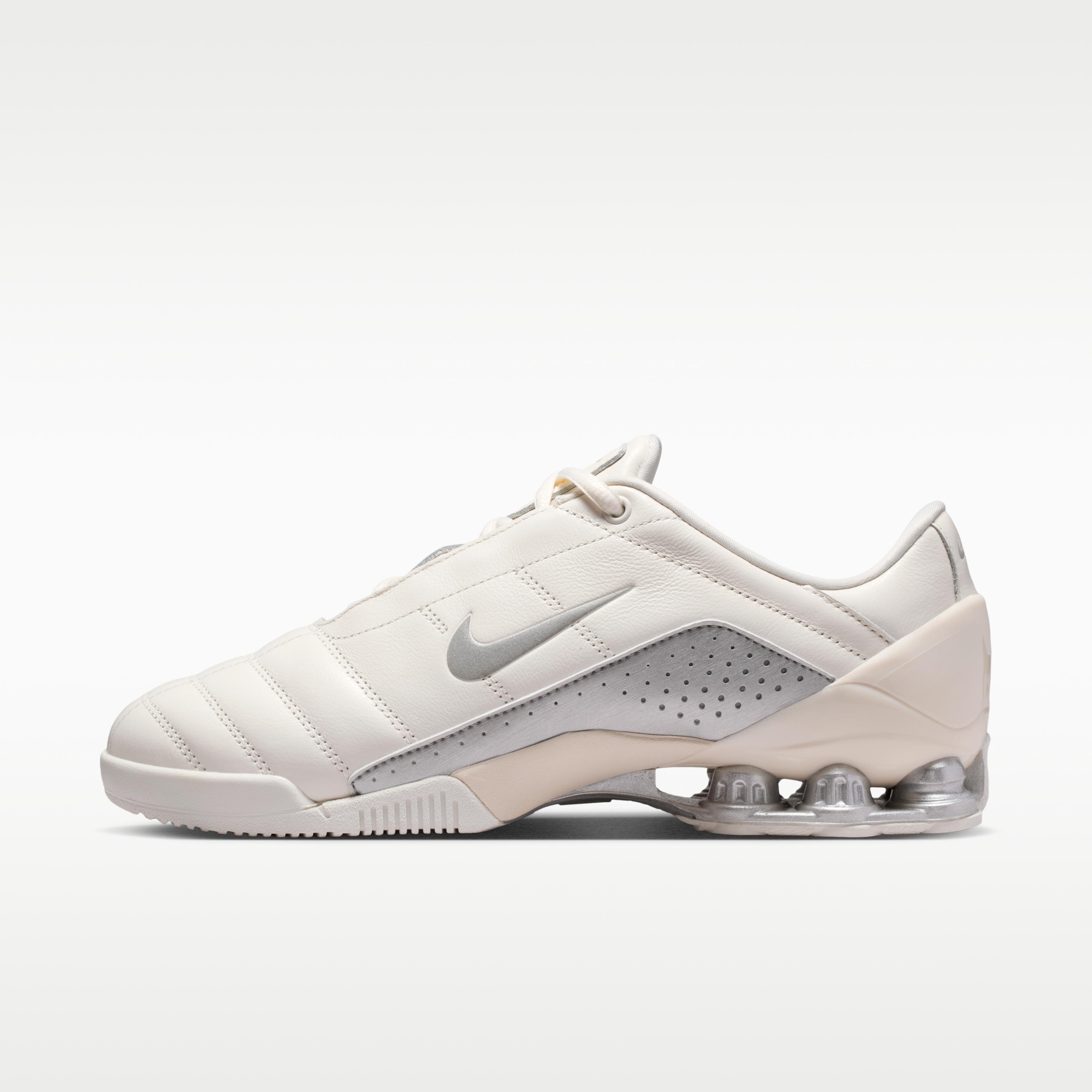 Nike Total 90 Shox Magia Sail Metallic Silver (Women s) 40.5