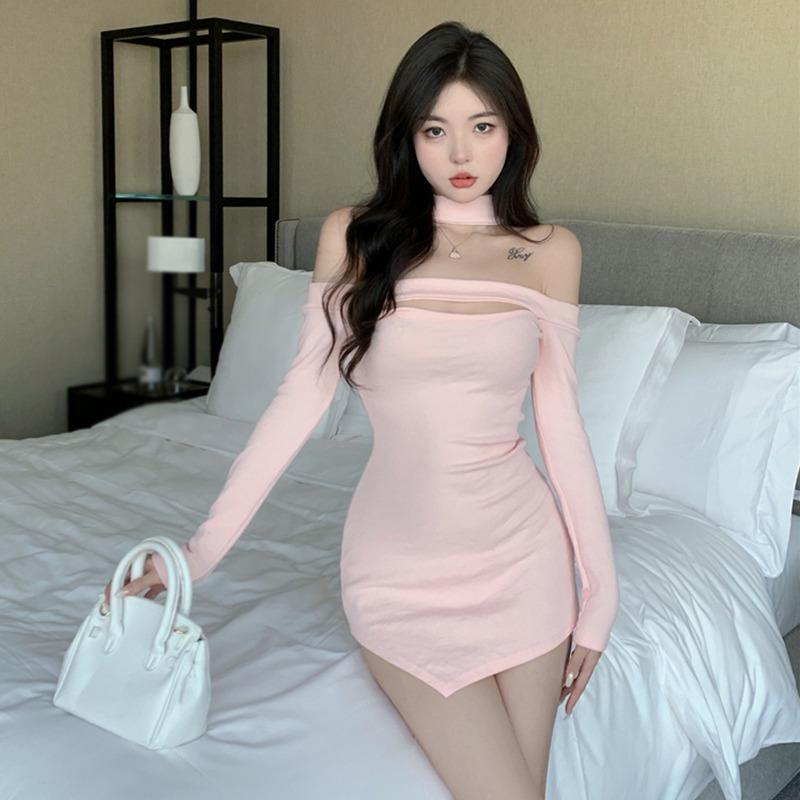 

Женское платье халтер с вырезами и длинными рукавами Весна Осень One Size