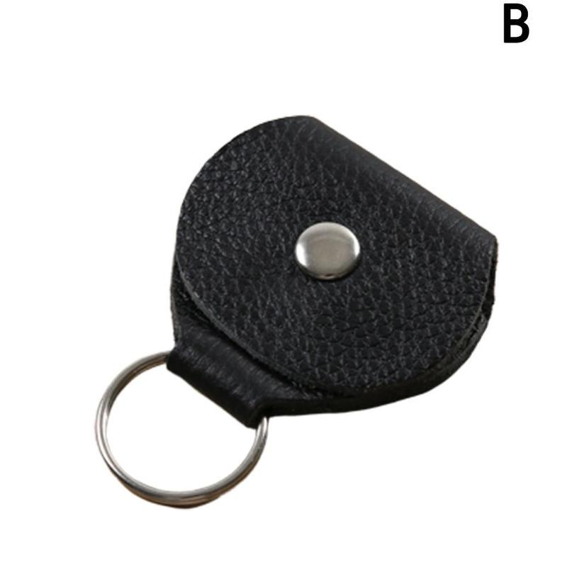 

1Pcs High Quality Guitar Pick Holder Genuine Leather Guitar Accessories Bag Shape Keychain Plectrum Cases Guitarra X2S6 чорний