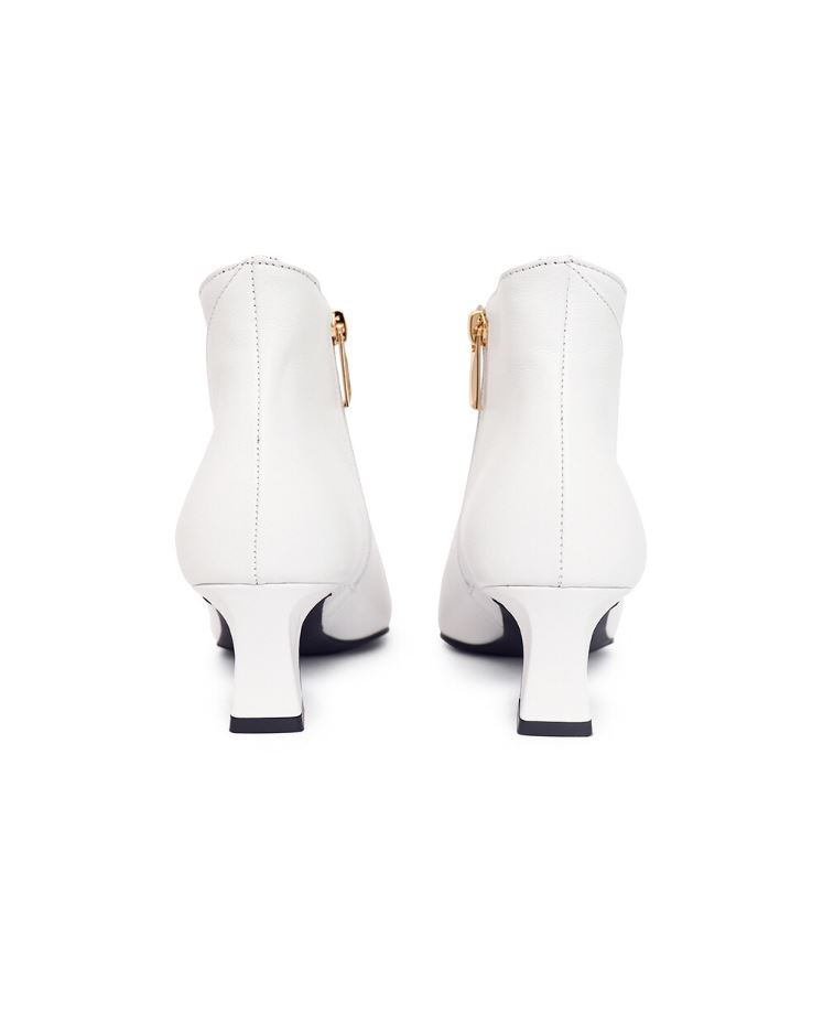 Missue Diagonal Boots