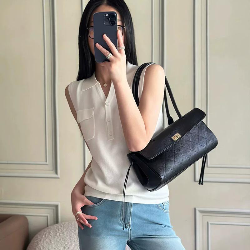 Xiaoxiangfeng 26S Armpit Bag, First Layer Cowhide Yunzhen Same Baguette Bag Long Handle Bowling Diamond Tote Bag