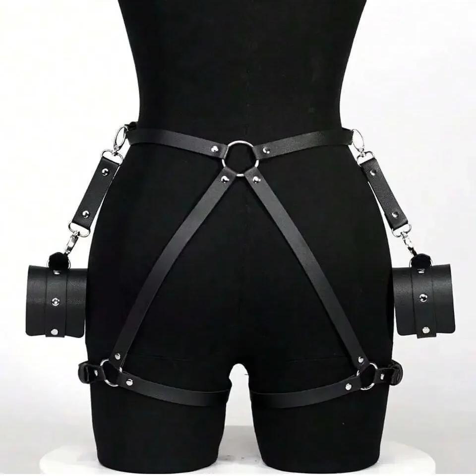 Erotic Toys Leather BDSM Set Handcuffs Play Couple Body Harness Cuffs Bondage Strap Erotic Adult Sex Toy