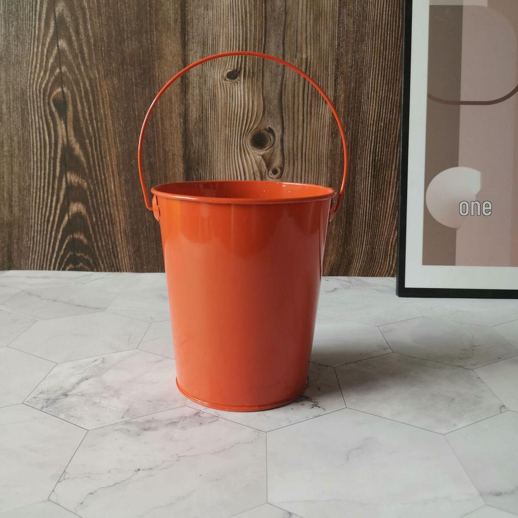 Tin Flower Pot with Hemp Rope Succulent Holder - European Pastoral Wrought Iron Bucket
