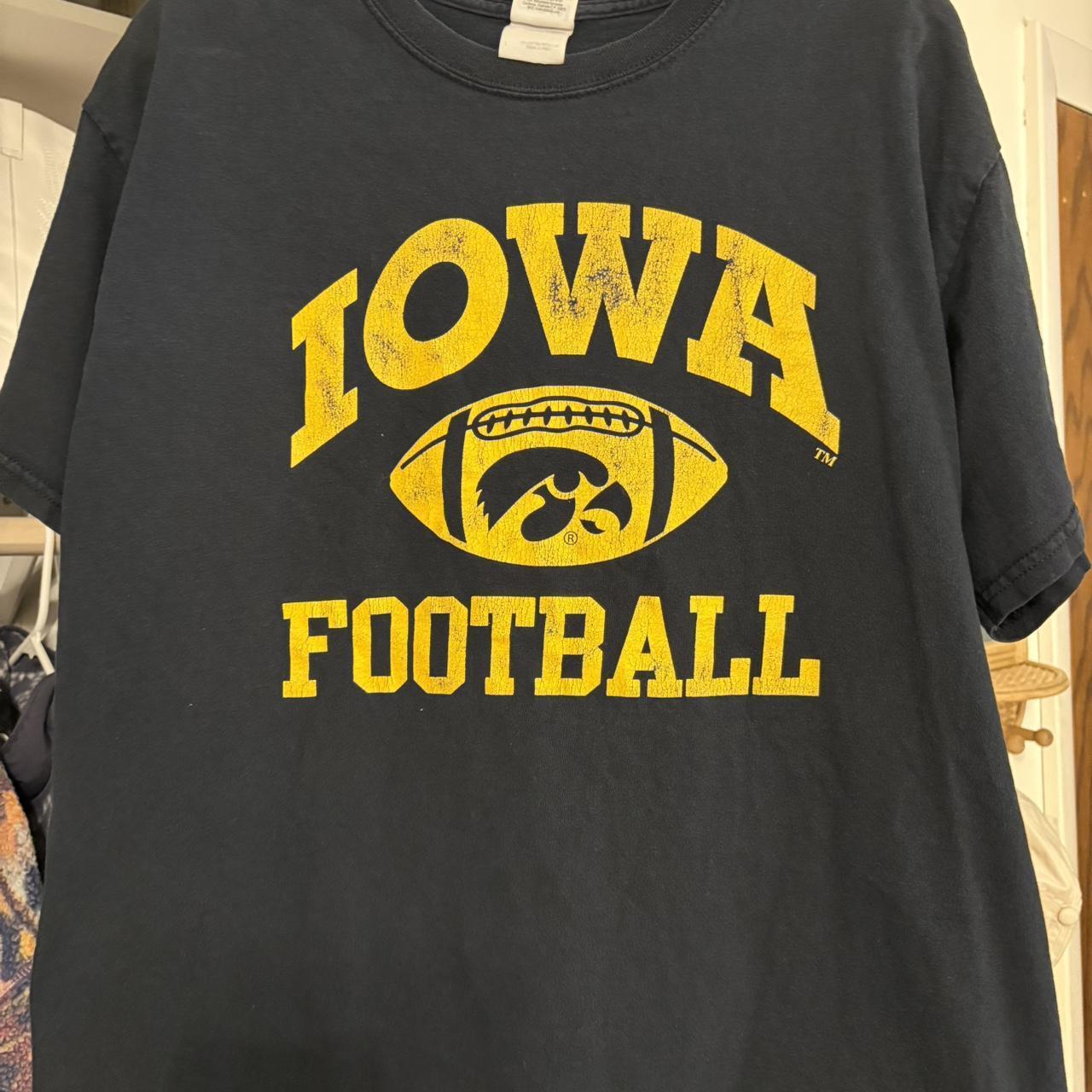 Iowa Hawkeyes black football t-shirt XXXL
