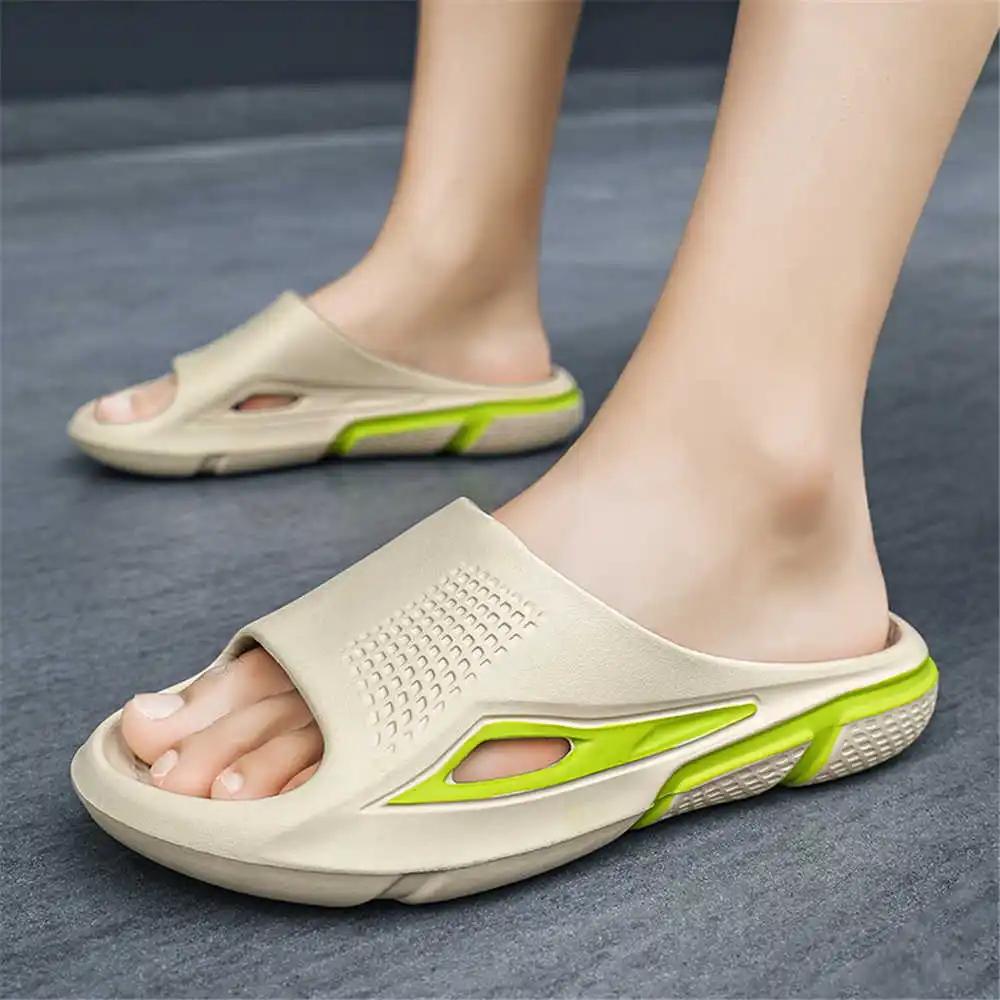 Room Anti-slip Brand Flip Flops Slippers Man Beach Sandals Mens Summer Shoes Sneakers Sport Tenisky Comfort 2024 Runner