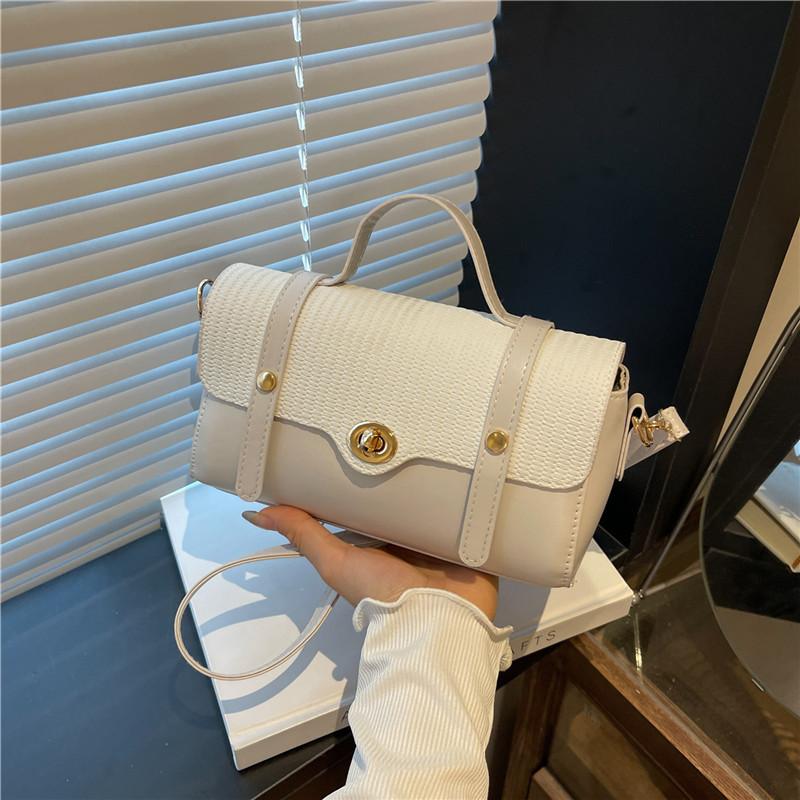 

Модный трендовый дизайн женская сумочка весна новая однотонная сумка через плечо мессенджер белый