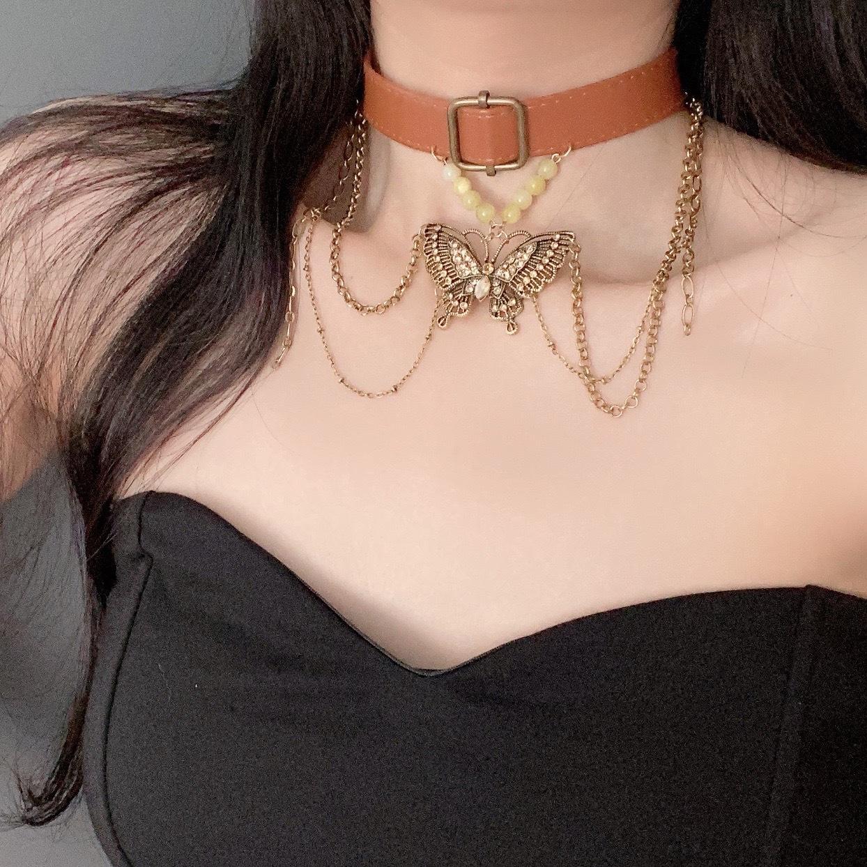 Vintage gold butterfly tassel y2K hottie collarbone chain neckband choker leather brown niche necklace neck chain