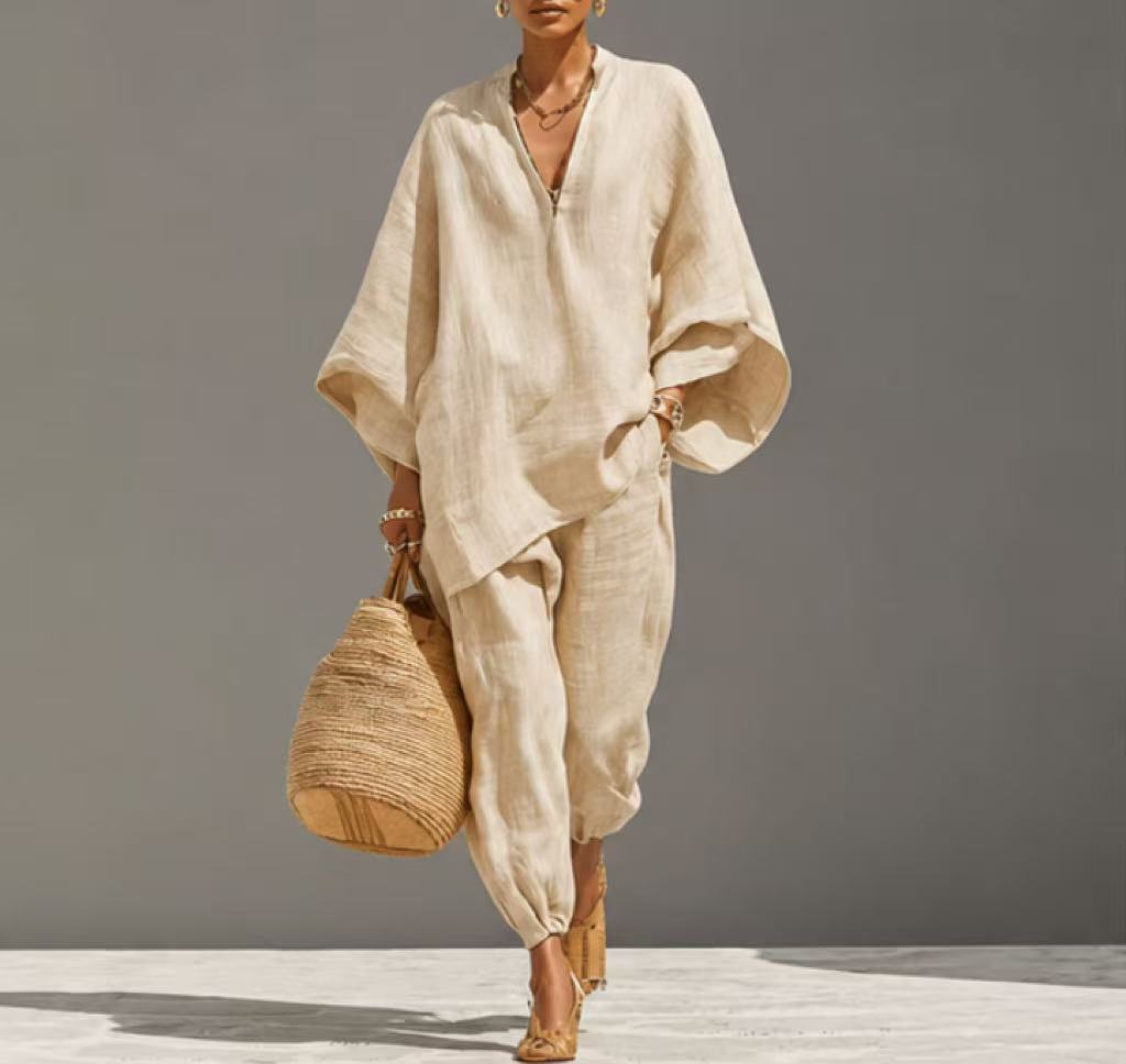 2026 Fashion Women's Solid Color, Casual Style Design Bat Sleeve V-Neck Lazy Loose Suit Women