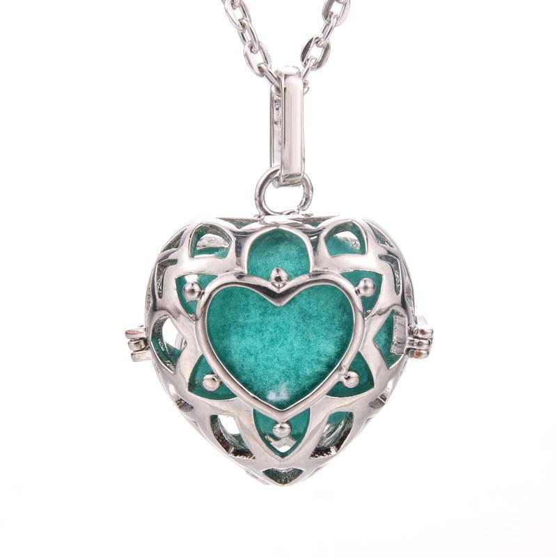 Hot-selling Aromatherapy Ancient Silver Style Cage Type Hollow Necklace Essential Oil Diffuser Perfume Box Ancient Hanfu Accessories
